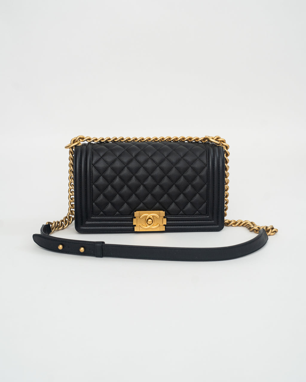 Chanel Le Boy Medium in Black Caviar GHW