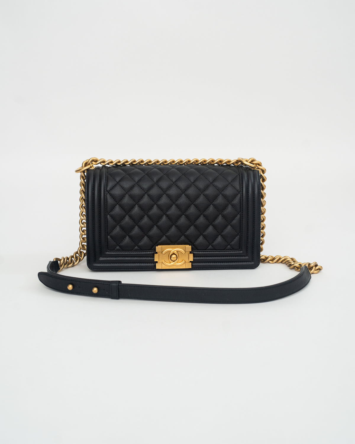 Chanel Le Boy Medium in Black Caviar GHW
