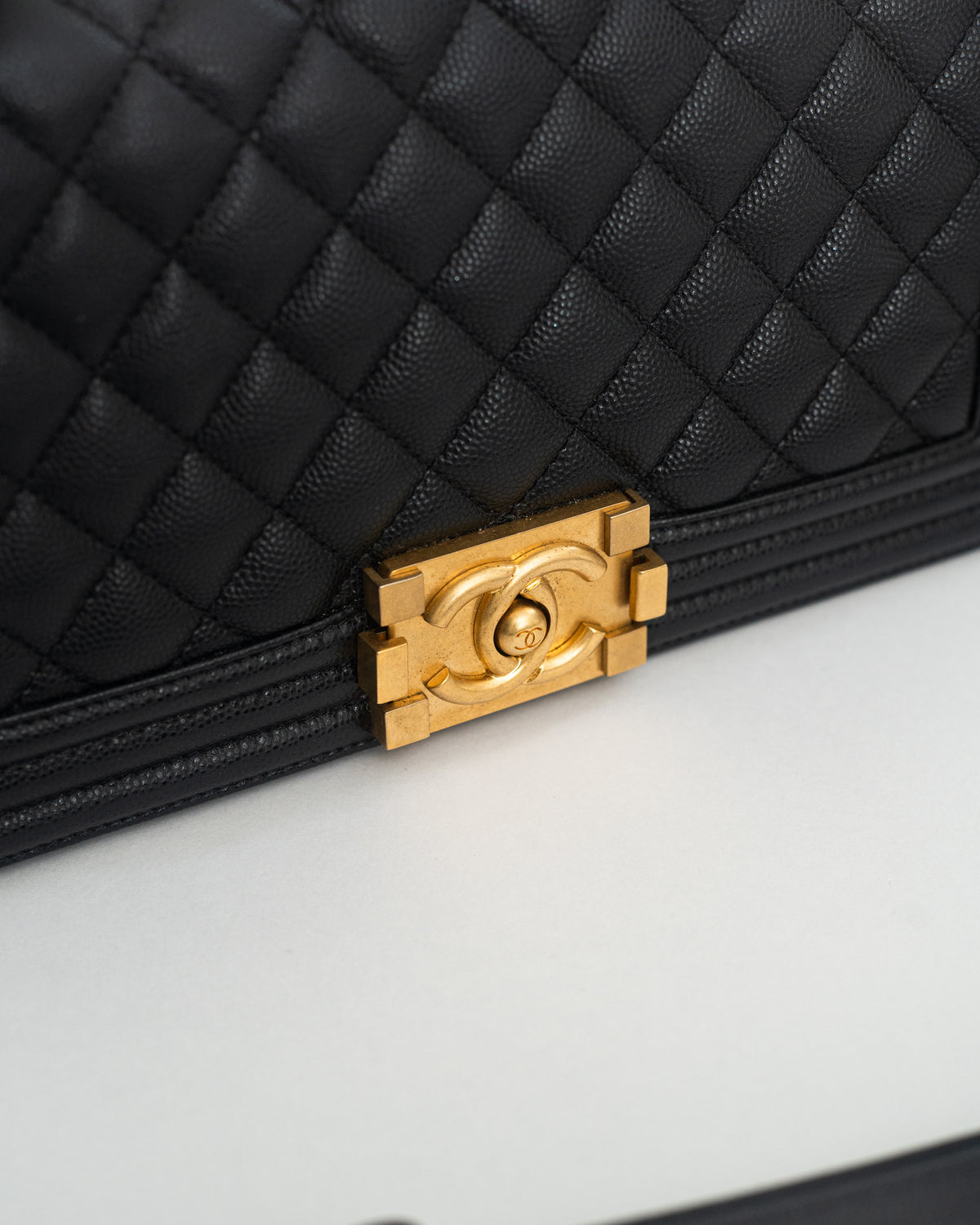 Chanel Le Boy Medium in Black Caviar GHW