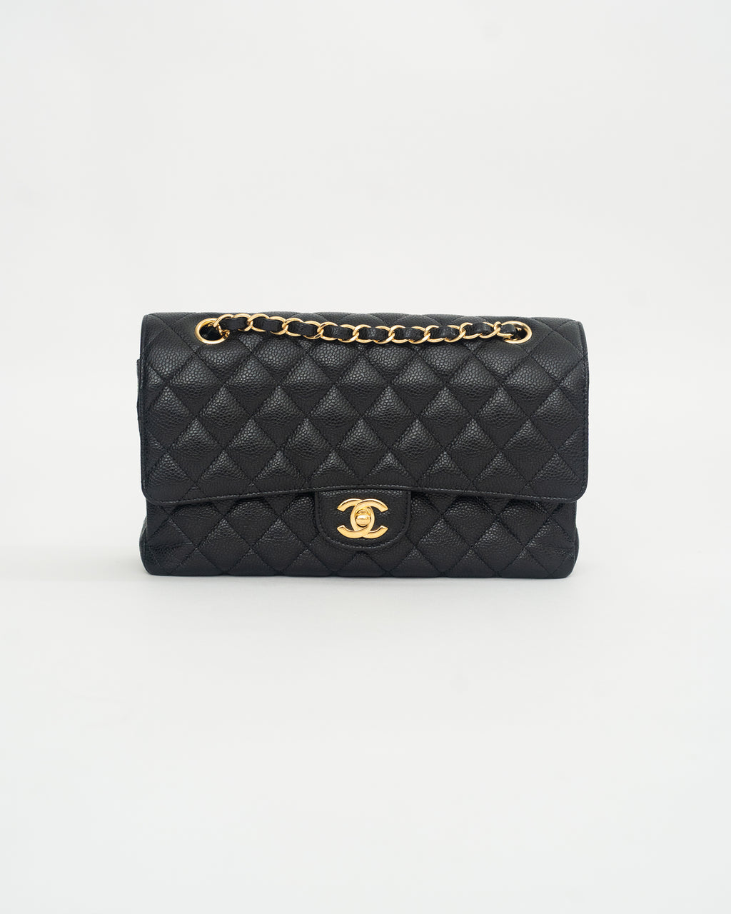 Chanel Classic Flap Medium in Black Caviar GHW