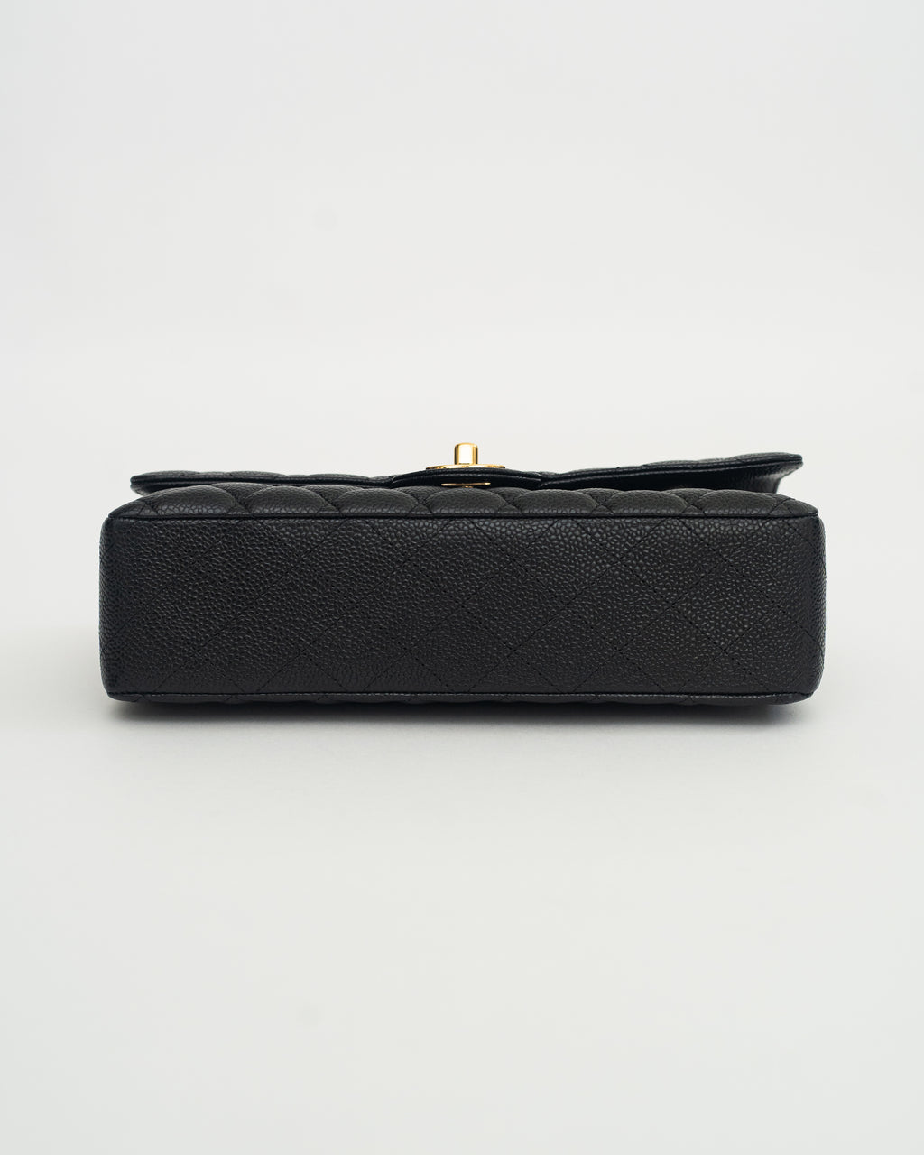 Chanel Classic Flap Medium in Black Caviar GHW
