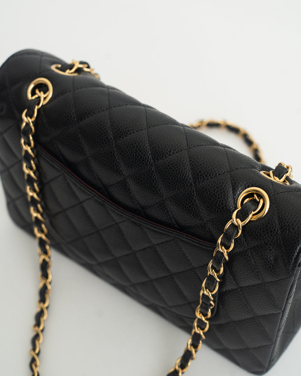 Chanel Classic Flap Medium in Black Caviar GHW
