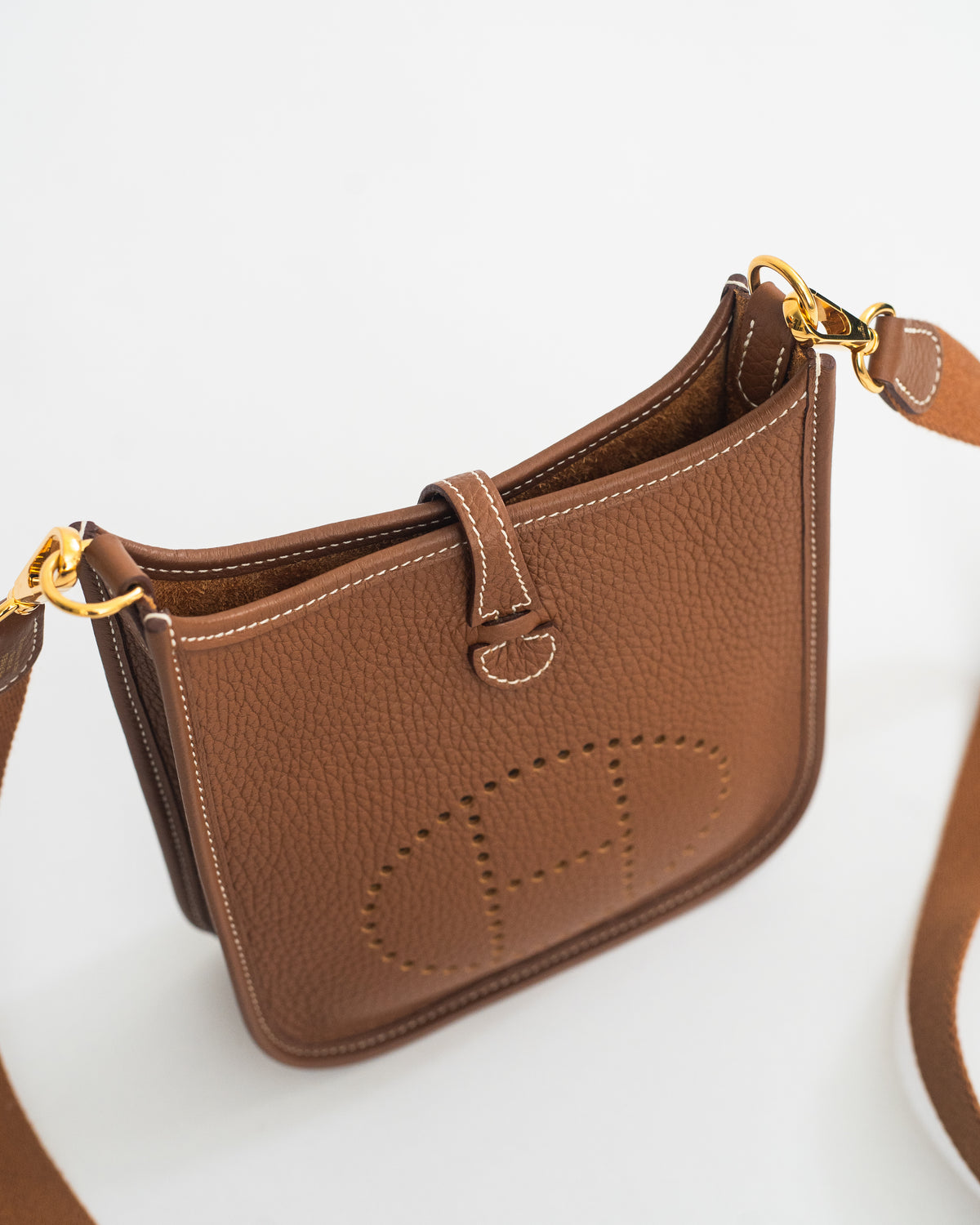 Hermès Evelyne TPM in Gold Clemence Leather GHW