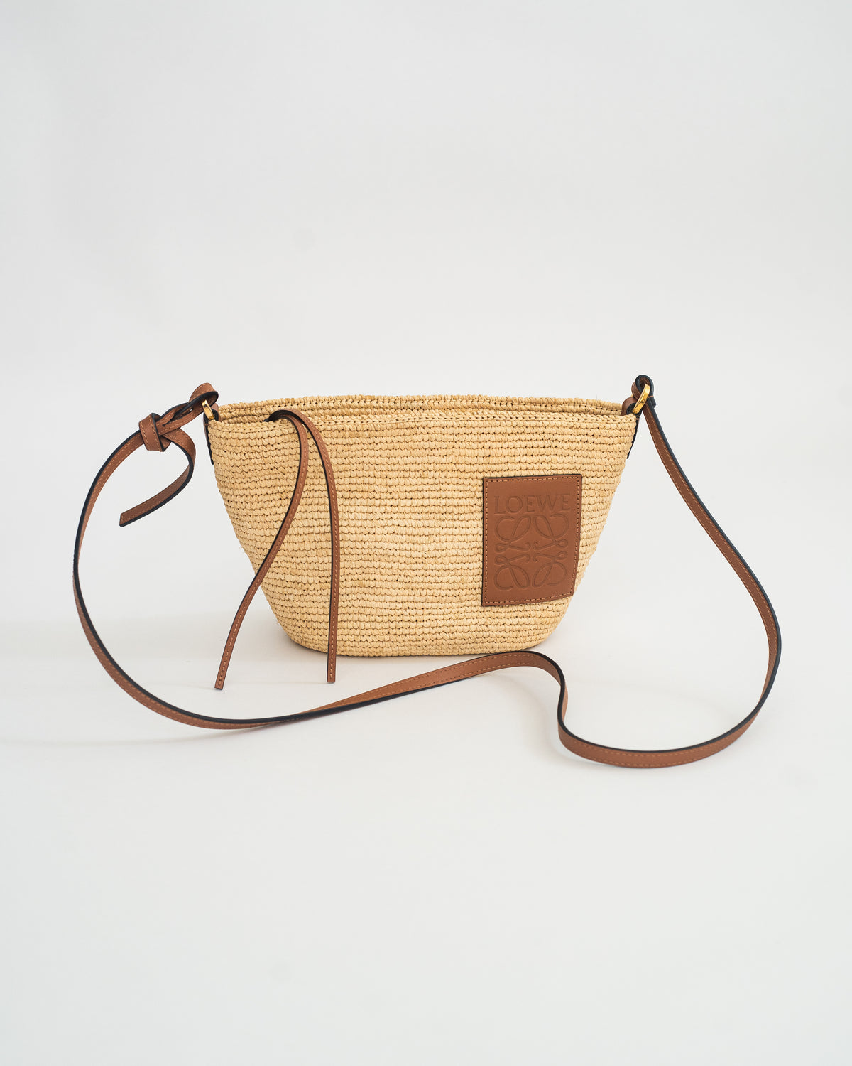 Loewe Paula’s Ibiza Pochette Crossbody Bag in Natural/Tan