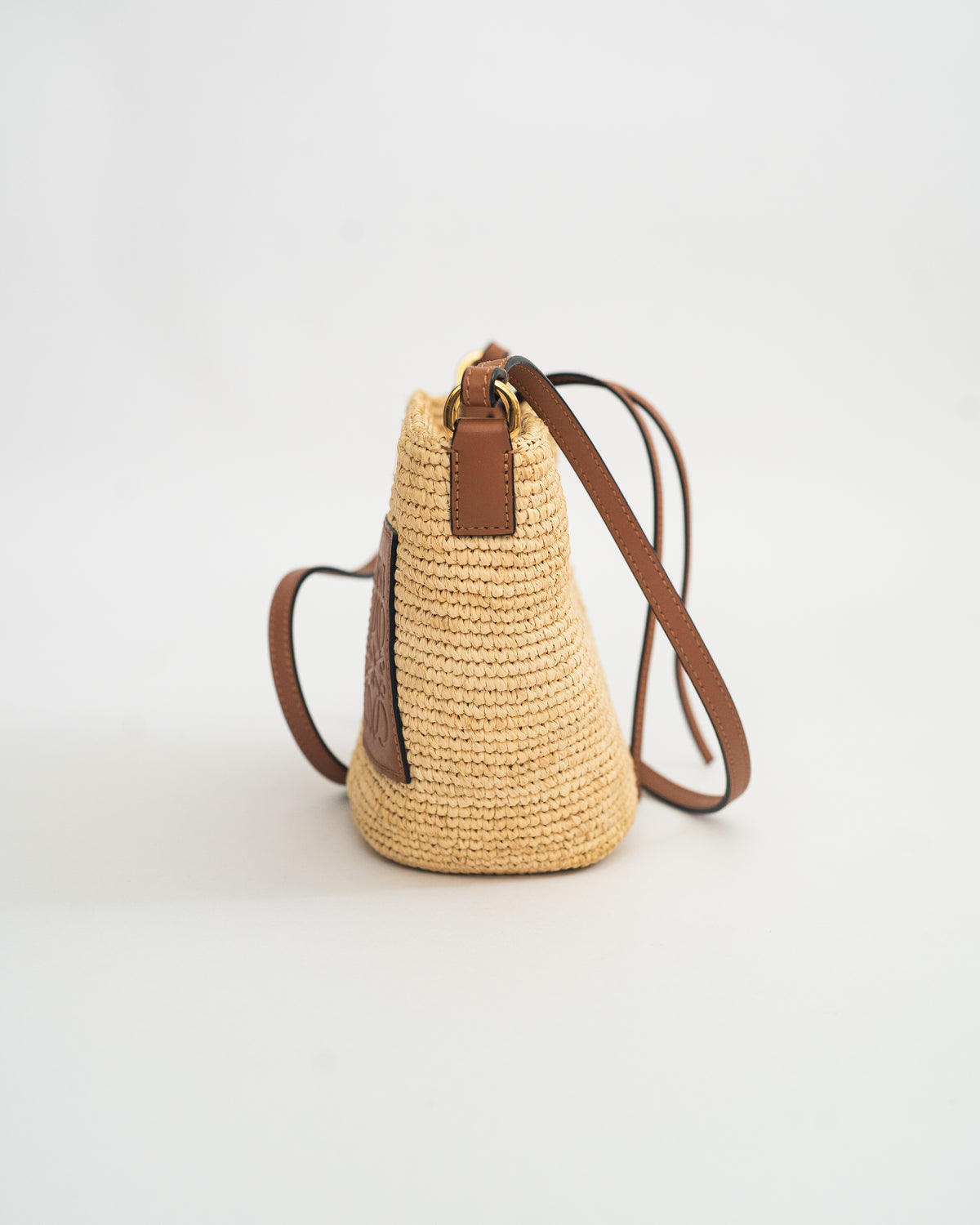 Loewe Paula’s Ibiza Pochette Crossbody Bag in Natural/Tan